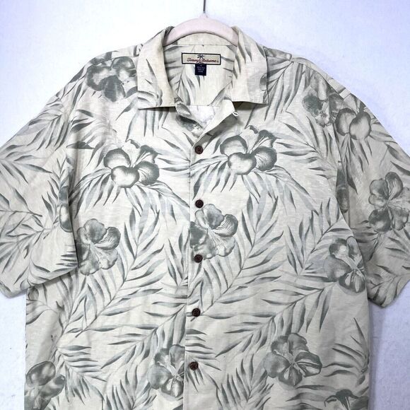 Tommy Bahama Shirt Men M Cream 100% Silk Floral Hawaiian Tropical Aloha Resort - Picture 4 of 10